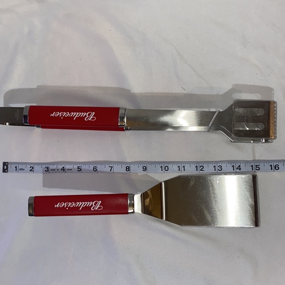 New Budweiser BBQ Tools - Picture 2 of 7